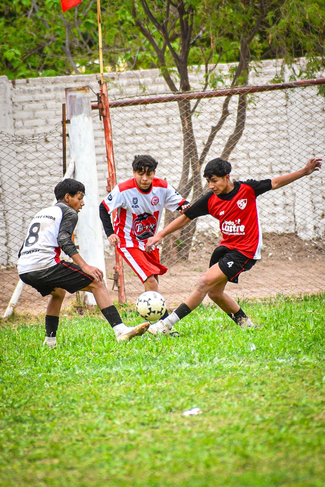 TRES PORTEÑAS VS JUVENTUD UNIDA SM